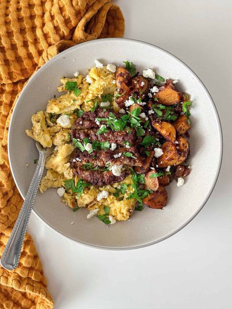 Potato, Sausage, and Egg Breakfast Bowl | Tisha's Veggie Eats Egg Breakfast Bowl, Breakfast Bowl Egg, Potato And Egg Breakfast, Sausage And Egg Breakfast, Potato Sausage, Fluffy Scrambled Eggs, Veggie Sausage, Veggie Breakfast, Cubed Potatoes