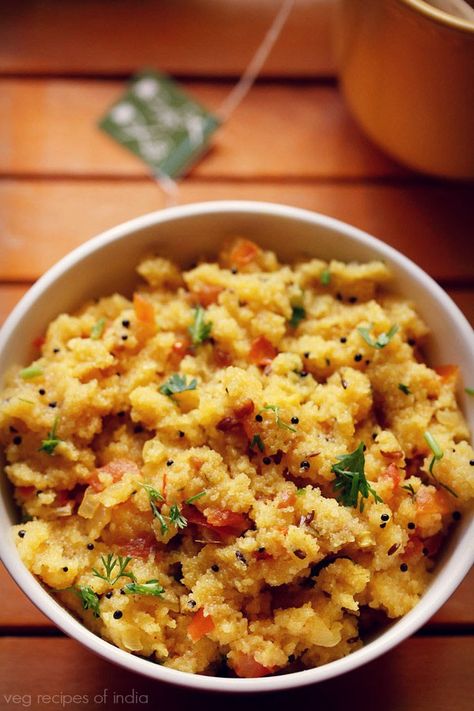 tomato upma recipe with step by step photos – tangy, spicy and tasty upma recipe with full on flavors from tomatoes and spices. #tomatoupma #upma #breakfast #tomatoes Tomato Upma Recipe, Upma Breakfast, Breakfast Tomatoes, Veg Recipes Of India, Upma Recipe, Breakfast Recipes Indian, Chaat Recipe, Indian Breakfast, South Indian Food