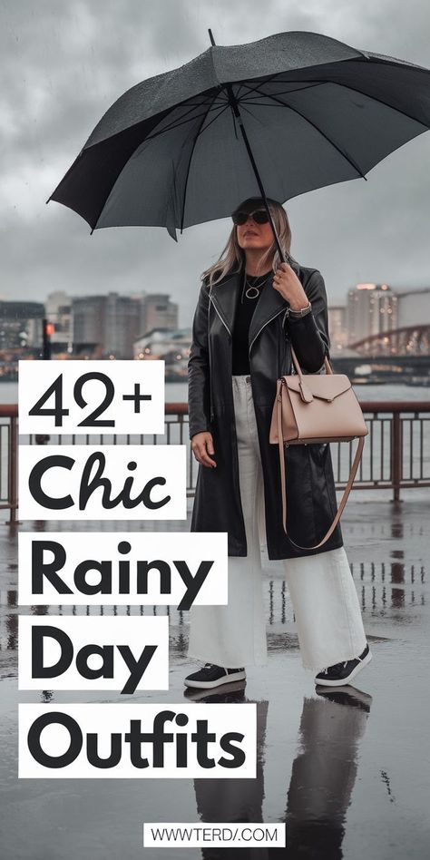 Trendy and Practical Rainy Day Fashion Tips Going Out Outfits Rainy Night, Heavy Rain Outfit, Rainy Day Boho Outfit, Boho Rainy Day Outfit, Rainy Day Chic Outfit, Rainy Dinner Outfit, Autumn Rainy Day Outfit, Wet Weather Outfit, Warm Rainy Day Outfit