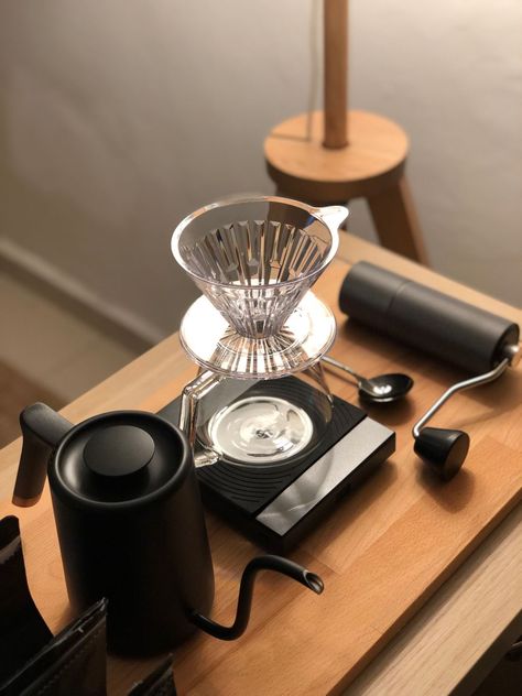 A simple Timemore pour over setup. Home Coffee Setup, Pour Over Coffee Aesthetic, Coffee Set Up, Pour Over Coffee Station, Coffee Setup, Coffee Zone, Coffee Bar Cart, Coffee Counter, Cafe Counter