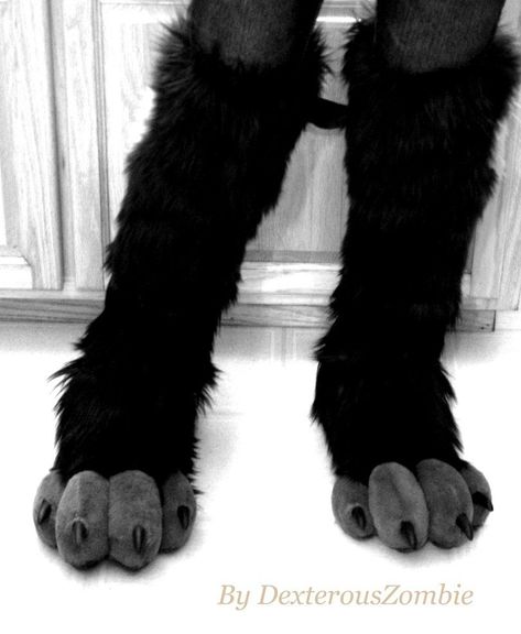 Funny Pictures Of Animals, Animals In Clothes, Fursuit Paws, Fursuit Tutorial, Paw Gloves, Dot Net, Cosplay Diy, Cosplay Ideas, Really Cute Outfits