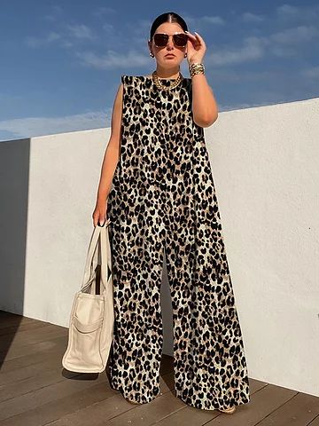 Leopard Outfit, Wide Leg Jumpsuits, Moroccan Fashion, Leisure Fashion, Print Jumpsuit, Beachwear Fashion, Silky Dress, Fashionista Clothes, Short Sleeve Mini Dress