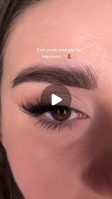 Makeup Ideas For Almond Shaped Eyes, Simple Prom Makeup, Makeup 2024, Stunning Eye Makeup, Prom Makeup Tutorial, Almond Shaped Eyes, Makeup Tutorial For Beginners, Stunning Eyes, February 10