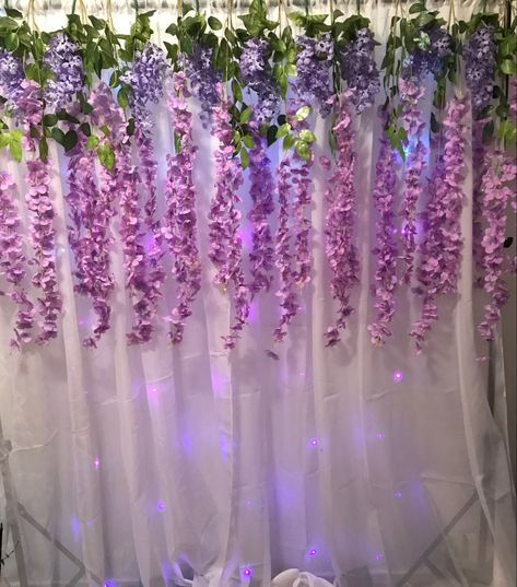 Net Decoration Ideas For Ganpati, Ganesh Backdrop Decoration, Bridgerton Brunch, Ganpati Decor, Butterfly Room Decor, Ganpati Decoration At Home, Butterfly Room, Decoration For Ganpati, Ganpati Decoration Design