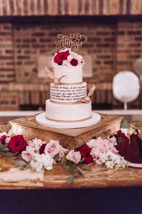 Elegant black tie burgundy and gold Harry Potter wedding reception Harry Potter Wedding Cake Elegant, Elegant Harry Potter Wedding, Harry Potter Wedding Reception, Xv Cakes, Hp Cakes, Color Wedding Theme, Harry Potter Wedding Cake, Harry Potter Engagement, Fall Wedding Groomsmen