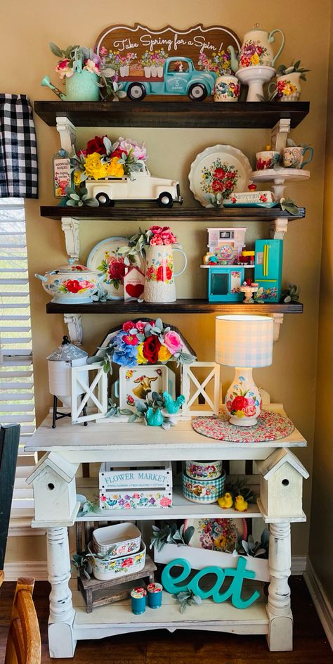 Pioneer Woman Display Ideas, Pioneer Woman Home Decor, Pioneer Woman Kitchen Decor Ideas, Pioneer Woman Bedroom, Pioneer Woman Inspired Kitchen, Pioneer Woman Kitchen Ideas, Pioneer Woman Kitchenware, Pioneer Woman Decor, Pioneer Woman Dishes