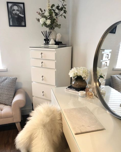 Tall Dresser Decor Bedroom, Tall Dresser Styling, Tall Dresser Decor, Ikea Dresser Hack, Dresser Styling, Dresser Decor Bedroom, Tall Chest Of Drawers, Ikea Dresser, Tall Dresser