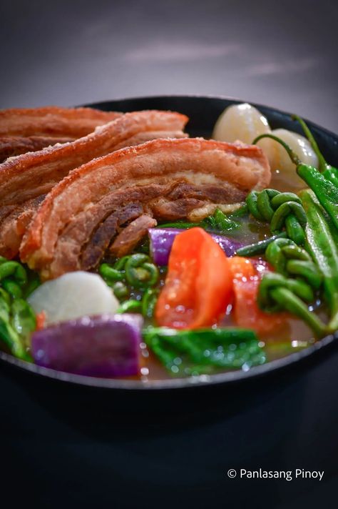 Sinigang Recipe, Roasted Pork Tenderloin Recipes, Air Fried Fish, Crispy Pata, Lechon Kawali, Filipino Cuisine, Roasted Pork Tenderloins, Crispy Pork Belly, Burnt Ends