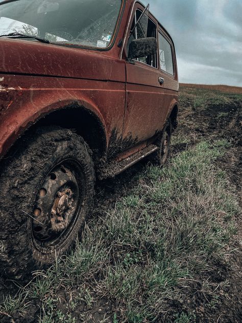 photography | off-road 4x4 | mud | old car | Video Mood, Old Car, Old Cars, Car Ins, Off Road, Mood Board, Trucks, Road, Photo And Video