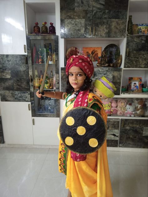 Rani Laxmi Bai, Dress For School, Fancy Dress Competition, Kids Fancy Dress, Fancy Dress For Kids, Fancy Dress, Kids Dress, School Ideas, Harajuku