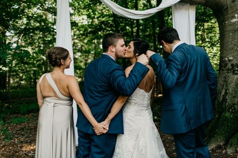 Wedding Photos With Best Man And Maid Of Honor, Maid Of Honor Best Man Photos, Maid Of Honor And Best Man Pictures, Man Of Honor Wedding, Man Of Honor, Maid Of Honor Photos, Bride And Maid Of Honor Pictures, Short Bride, Wedding Group Photos