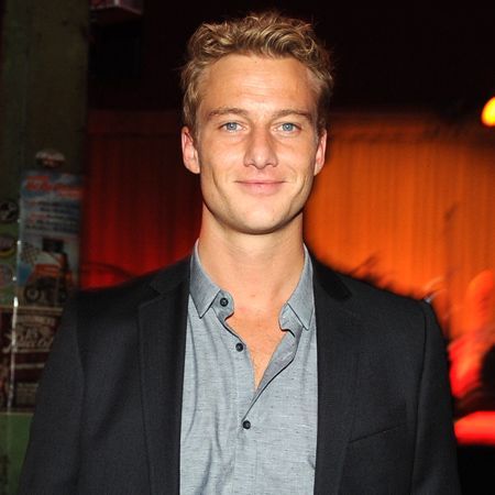 Alexander Fehling, Girls Tv Series, German Men, Gq, Tv Series, Alexander, Tv Shows, Actors, Google Search