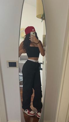 Latina Looks Outfit, Outfits Ideas Baddie, Simple Baddie Outfits, Tomboy Stil, Pakaian Hipster, Tomboy Outfit, Baggy Outfit Ideas, Casual Preppy Outfits, Tomboy Outfits