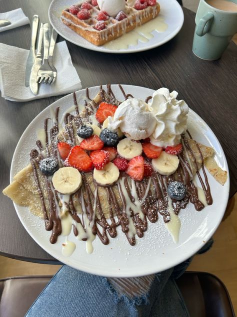 Sweden. Stockholm. Crepes. Swedish breakfast. Berries. Food inspo. Sweden eats Swedish Breakfast, Sweden Food, Stockholm Food, Swedish Food, Swedish Recipes, Food Inspo, Crepes, Stockholm, Sweden