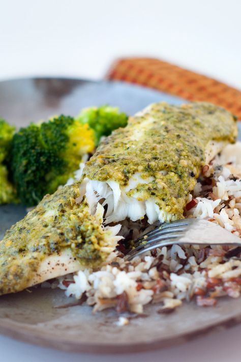 All you need is two ingredients, a little salt and pepper and 20 minutes to have this pesto tilapia on your dinner table! It's so easy and flavorful! Pesto Tilapia, Pesto Fish, Tilapia Recipes Easy, Baked Tilapia, Recipe Generator, Tilapia Recipes, Quick Weeknight Meals, Ground Turkey Recipes, Baked Fish