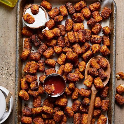 Seasoned Tater Tots, Tator Tot Recipe, Healthy Beef Stroganoff, Burger Side Dishes, Tater Tot Recipes, Frozen Bag, Tator Tots, Healthy Beef, Potato Sides