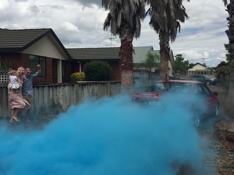 Gender reveal car burnout Car Burnout, Gender Reveal Dessert, Bow Gender Reveal, Shower Decor, Shower Decorations, Gender Reveal, Baby Shower Decorations, Wedding Dresses, Baby Shower