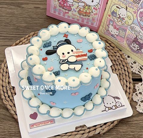 Bts Cake, Vintage Birthday Cakes, Tiny Cakes, Funny Birthday Cakes, Kawaii Cooking, Mini Cakes Birthday, Pretty Dessert, Creative Birthday Cakes, Hello Kitty Cake