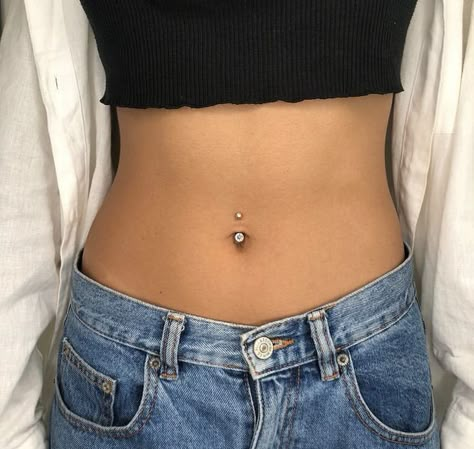 Belly Piercing Outfits, Belly Button Piercings, Belly Piercings, Bellybutton Piercings, Piercing Inspiration, Piercings Earrings, Belly Piercing Jewelry, Tooth Gems, Tooth Gem