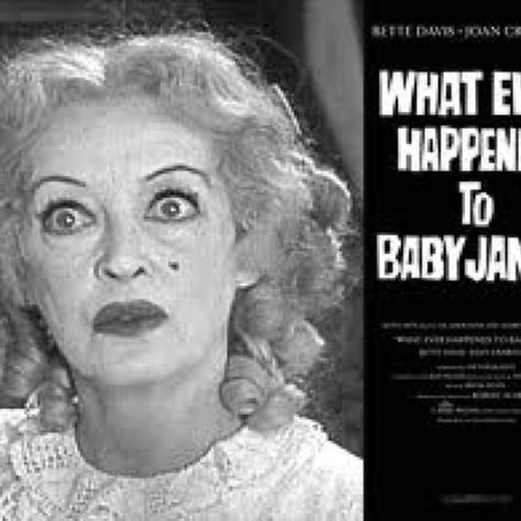 Heart shaped mole Whatever Happened To Baby Jane, Hollywood Mansion, Bette Davis Eyes, Betty Davis, Classic Hollywood Glamour, Baby Jane, Funny P, Slasher Movies, Bette Davis