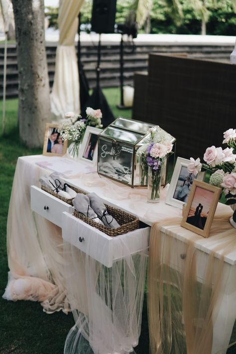 Registration Table, Expo Stand, Bridal Expo, 26 March, Bali Wedding, Before Sunrise, Black And White Wedding, Photo Wedding, White Wedding