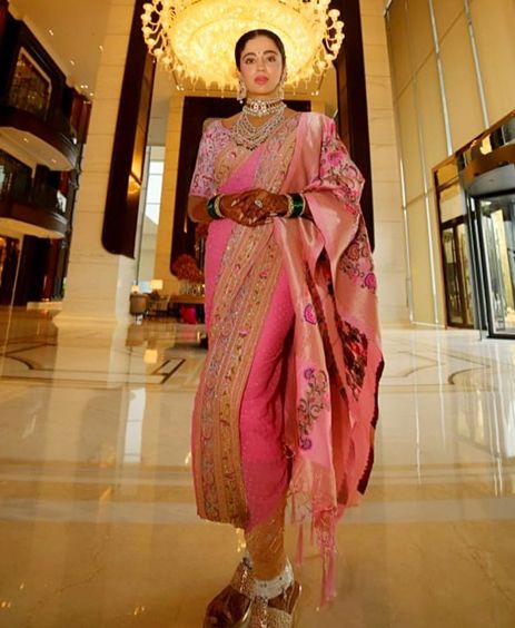 Neha Pendse | Celebrity Brides | Celebrity Weddings | WeddingSutra Pastel Pink Saree, Private Wedding Ceremony, Neha Pendse, Maharashtrian Saree, Celebrity Brides, Wedding Chura, Kashta Saree, Marathi Bride, Nauvari Saree