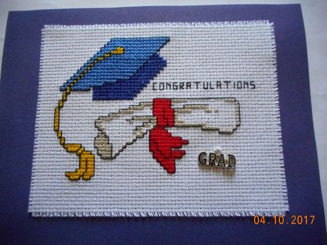 Cross Stitch Graduation Patterns, Cross Stitch Graduation, Graduation Cross Stitch Patterns, Graduation Cross Stitch, Fuse Bead Patterns, Needlepoint Ornaments, Quilted Ornaments, Xmas Cross Stitch, Cross Stitch Patterns Flowers