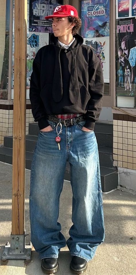 Blue Jean Streetwear, Red Shirt Blue Jeans Outfit, Blue Baggy Jeans Outfit Men, Baggy Dark Blue Jeans Outfit, Dark Blue Baggy Jeans Outfit, Dark Blue Jeans Outfit Men, White And Denim Outfits, Blue Baggy Jeans Outfit, Carpenter Jeans Outfit