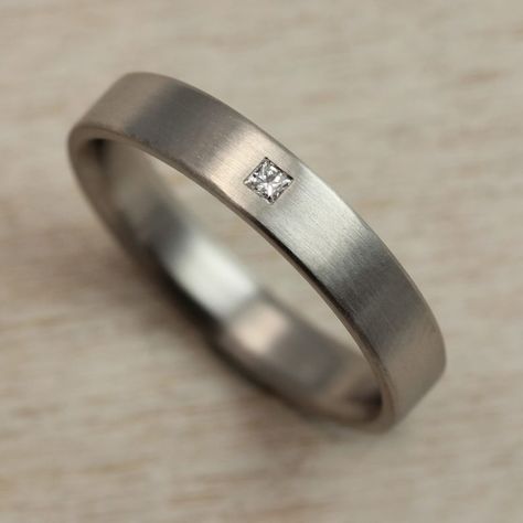 Modern Mens Wedding Rings, Latest Ring Designs, Minimal Engagement Ring, Wedding Rings Sets His And Hers, Engagement Ring For Him, Big Wedding Rings, Mens Ring Designs, Couple Ring Design, Groom Ring