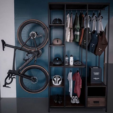 Cycling Gear Storage, Bike Room Design, Sports Gear Storage, Bike Storage Home, Bike Storage Apartment, Rack Velo, Indoor Bike Rack, Bicycle Room, Gear Room