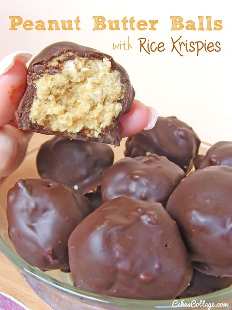 Peanut Butter Balls with Rice Krispies - Cakescottage Butter Balls, Peanut Butter Balls, Monkey Bread, Rice Krispie Treats, Peanut Butter Recipes, Homemade Candies, Köstliche Desserts, Balls Recipe, Butter Recipe