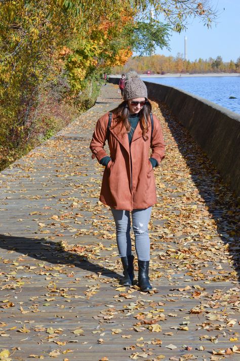 fall fashion - layering - women's fashion - fall jacket - Toronto travel - travel - Canada Toronto Island, Toronto Canada, Safe Travel, Australia Travel, Travel Advice, Female Travel, Weekend Getaways, Luxury Travel, Travel Around The World