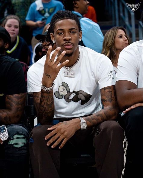 Cute Nba Players, Basketball Boyfriend, Ja Morant Style, Basketball Players Nba, Nba Fashion, Cute Guy Pics, Basketball Photography, Basketball Wallpaper, Nba Pictures