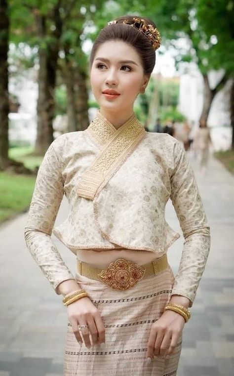 Tai Khun dress, Tai Khun traditional dress, traditional dress Tai Khun, dress Tai Khun, ancient Tai Khun, ancient Tai Khun dress, Thailand, Tai Kadai, Tai Kradai, Khun, Tai Khun queen, Tai Khun royal, Tai Khun royal family Shan Traditional Dress For Girl, Shan Traditions Dress, Shan Dress Traditional Design, Shan Dress Traditional, Shan Dress Design, Myanmar Shan Traditional Dress, Khun Dress, Shan Dress, Traditional Thai Clothing