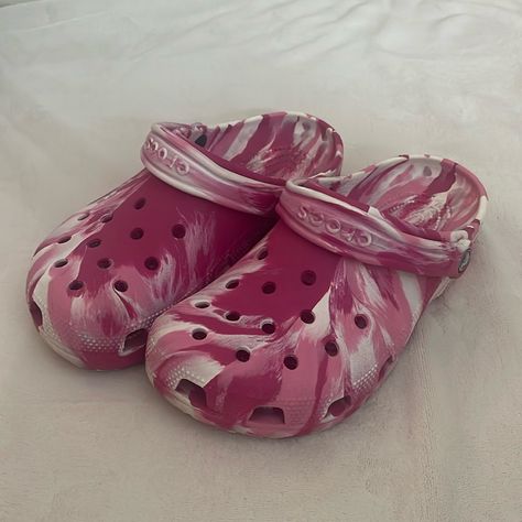 Pink Tie Dye Crocs Never Worn!! Pink Crocs Outfit, Tie Dye Crocs, Crocs Outfit, Crocs Pink, Pink Crocs, Shoes Crocs, Women's Crocs, Pink Tie, Pink Tie Dye