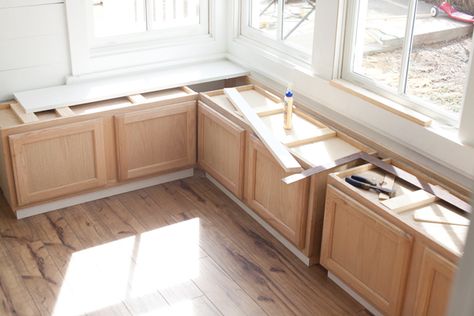 Banquet Seating Bay Window, Banquette Seating With Bookshelves, Banquet Seating Kitchen Island, Banquette In Front Of Window, Bankette Seating Kitchen, Ikea Banquette Hack, Built In Seating Kitchen, Diy Dining Banquette, Modern Kitchen Bench