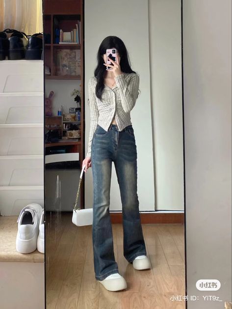 Cute Outfits Korean, Douyin Fashion, Ulzzang Outfit, Ootd Korean Style, Downtown Outfits, Concept Clothing, Korean Casual Outfits, 여자 패션, Casual Style Outfits