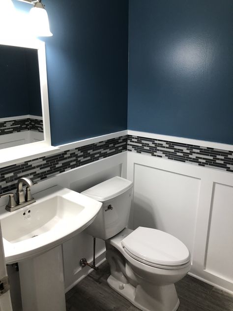 Front bath Half Bath With Chair Rail, Half Bath Wall Trim, Remolded Bathroom, Navy Blue Powder Room With Wainscoting, Two Toned Walls With Chair Rail Bathroom, Blue Waynes Coating Bathroom, House Front Ideas, Greece Bathroom, Home Design Ideas Living Room