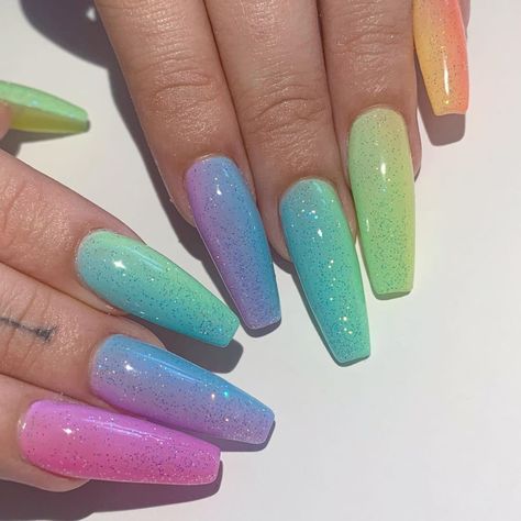 Mail Ideas, Rainbow Ombre, Ombre Acrylic Nails, Ombre Nail Designs, Nail Art Wedding, White Lotus, Rainbow Nails, Pastel Nails, Nailed It