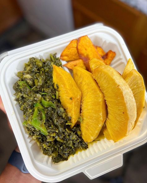 Carribean Breakfast, Healthy Jamaican Breakfast, Healthy Caribbean Food, Vegan Carribean Food, Jamaica Lifestyle, Jamaican Food Plate, Caribbean Breakfast, Jamaican Breakfast, Jamaican Food