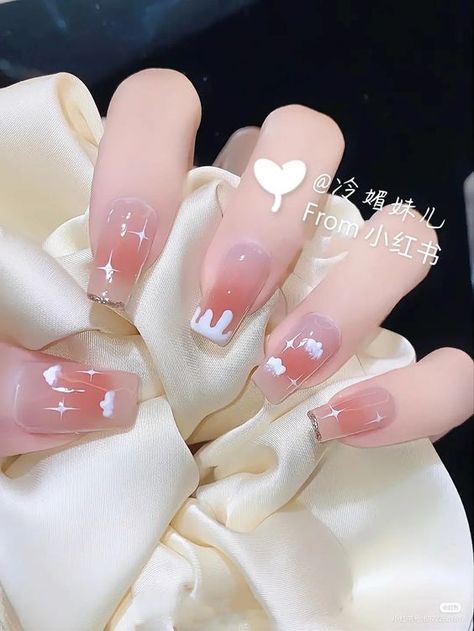 Looking for Valentine's Day nails ideas? We've put together a list of the best 10 designs out there—including these heart nail designs. Click through to see them all! Nail Art Lines Designs, Nail Art Inspo Aesthetic, Nail Art Inspiration Creative, Nail Art Leaves, Nail Art Logo Design, Nail Art Ideas Simple, Nail Art Lines, Nail Art Logo, Nail Art Leopard