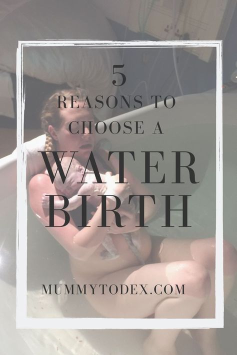 Benefits Of Water Birth, Water Birth Benefits, Natural Birth Videos Pushing, Water Birth Video Youtube, Tell Husband Pregnant, Water Birth Video, Water Birth Photography, Natural Water Birth, Labor Tips