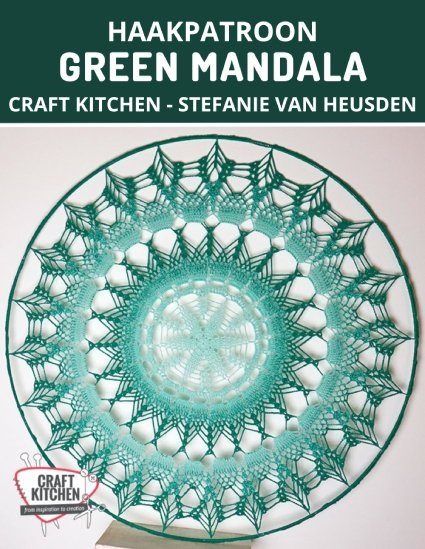 Haakpatroon Green Mandala • Haakinformatie Mandala Haken, Green Mandala, Crochet Mandala, Dreamcatchers, Mandala Pattern, Crochet Doilies, Doilies, E Mail, Dream Catcher