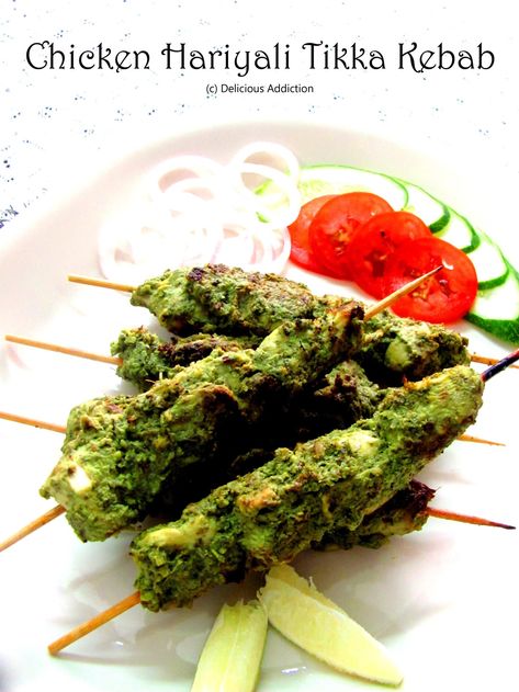 Chicken Hariyali Tikka Kebab – Delicious Addiction Chicken Hariyali, Mughlai Food, Hariyali Chicken, Chicken Barbeque, Chicken Kebabs, Chicken Tikka, Kebabs, Bbq Recipes, A Restaurant