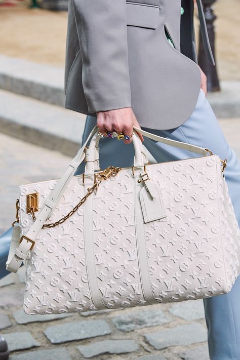 All the Bags From Louis Vuitton's Men's Spring 2020 Show - PurseBlog Sac Louis Vuitton, Cheap Purses, Popular Handbags, Fashion Tote Bag, Handbags Affordable, Cheap Handbags, Cheap Bags, Cute Purses, Louis Vuitton Men