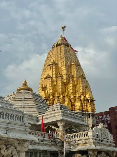 ambaji temple Ambaji Temple, Gujarat Temple, Ancient Drawings, Indian Temple Architecture, Amazing India, Sanatan Dharma, Temple Pictures, Whatsapp Profile Picture, 3d Figures