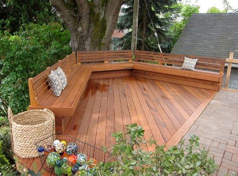 All You Need To Know About Building And Caring For Your Outdoor Deck Deck Bench Seating, Built In Bench Seating, Deck Bench, Deck Seating, Railings Outdoor, Wooden Deck, Deck Designs Backyard, Cool Deck, Built In Seating