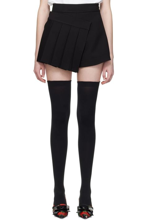 Discover great products at the best prices at Dealmoon. SHUSHU/TONG SSENSE Exclusive Black Skort. Price:$231.00 at SSENSE Black Creepers, Shushu Tong, Short Noir, Black Skort, Poplin Blouse, London College Of Fashion, Stretch Denim Shorts, Summer Inspo, Citizens Of Humanity