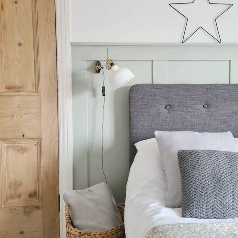 Mizzle Farrow And Ball Panelling, Mizzle Farrow And Ball Bedroom, Farrow And Ball Bedroom, Bedroom Panel, English House, Farrow Ball, Little Houses, Bedroom, Home Decor