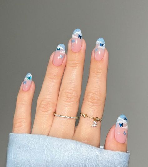 37+ Pretty Pastel French Nails That Will Make You Swoon - Lifestyle With Amal Sky Nails, Butterfly Nails, Spring Acrylic Nails, Asian Nails, Cute Spring Nails, Simple Gel Nails, Polka Dot Nails, Blue Nail Designs, Nail Art Pen